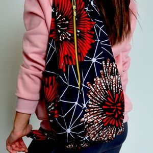 NEW Ukupapa Cross-body travel Banana Bag